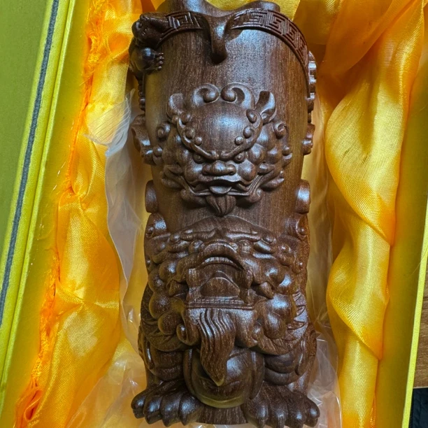 890沉木雕刻摆件