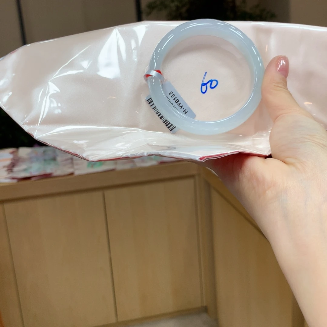 未镶嵌手镯翡翠不退不换