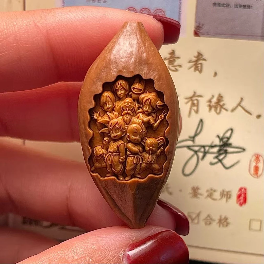 七龙珠卡通动漫人物橄榄核雕刻单籽精工吊坠搞怪文玩配饰挂件批发