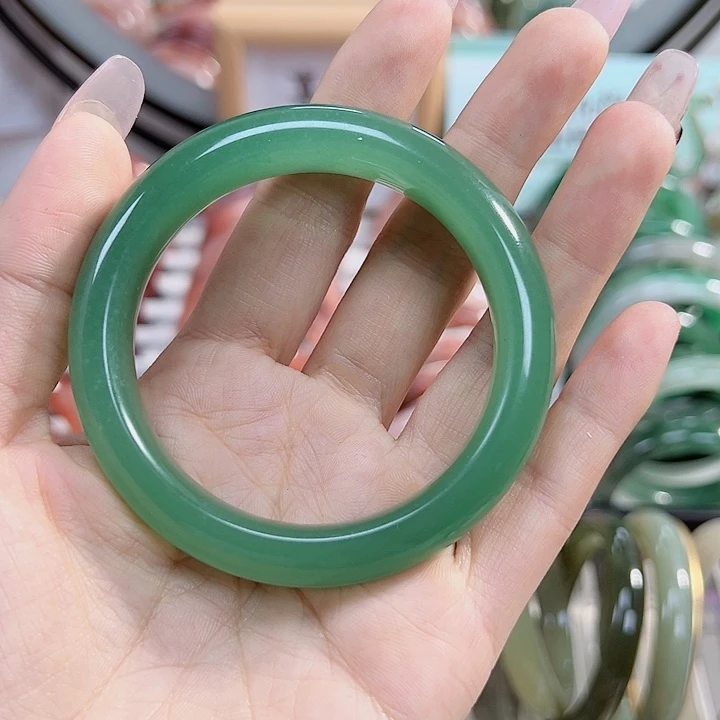 石英质玉手镯未镶嵌等****眸