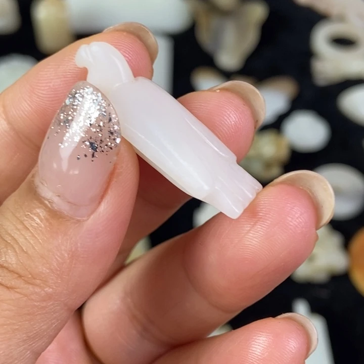 和田玉（糖玉）未镶嵌挂件