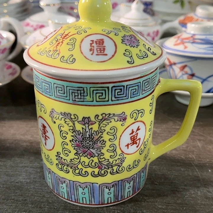 瓷片景德镇陶瓷办公杯。