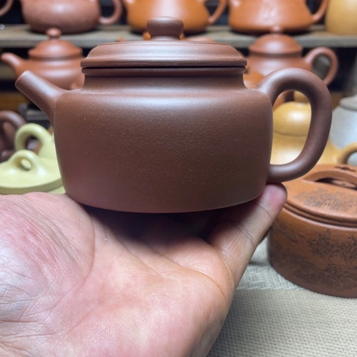 茶壶紫泥宜兴紫砂壶半手工德中壶，240cc