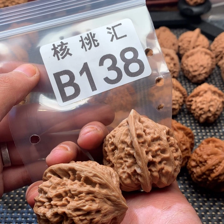 吊坠文玩核桃凤凰台
