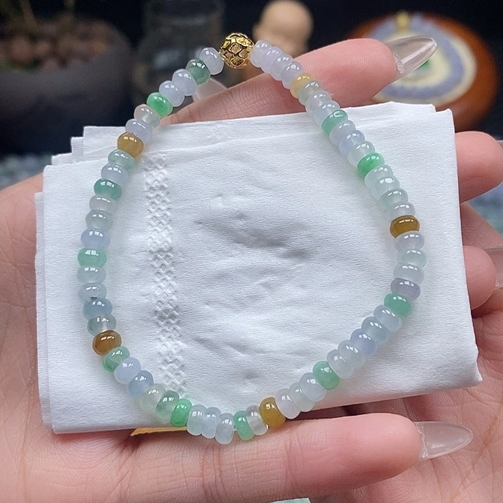 翡翠挂件未镶嵌珠链