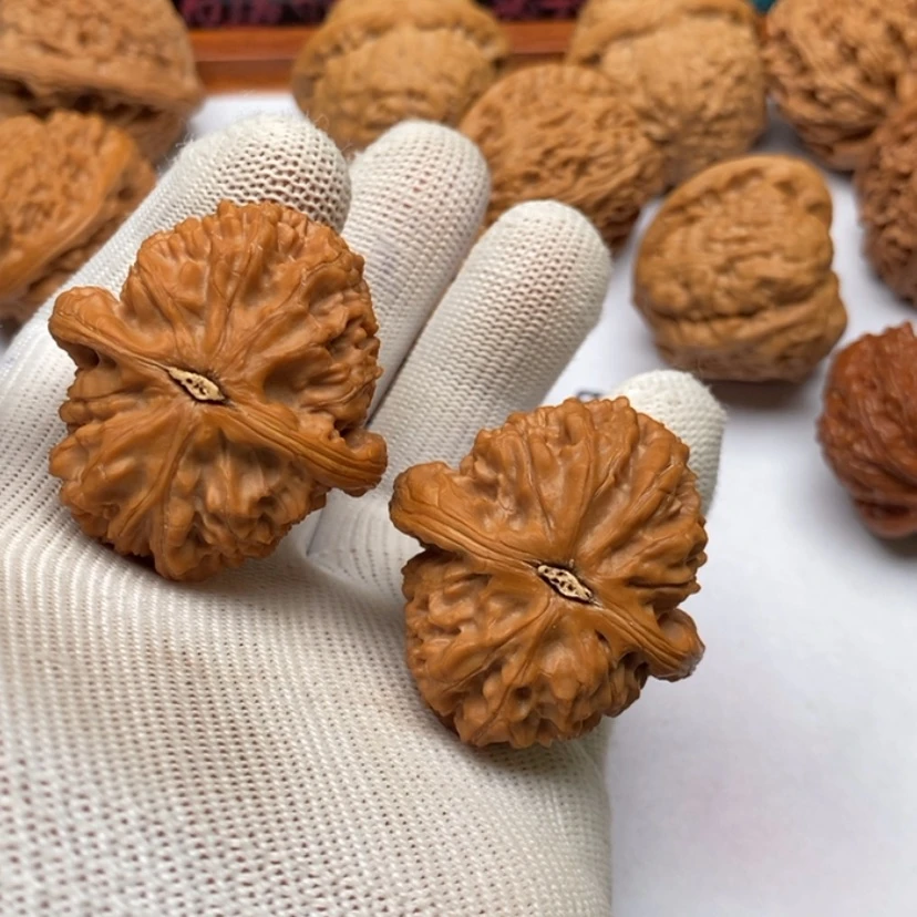 【闪购商品】把件文玩核桃淡*48水龙纹