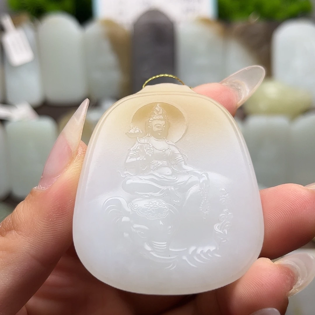 颈饰未镶嵌和田玉