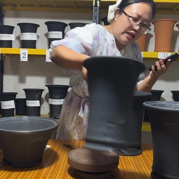 泥塑金坛泥盆 手工小七20*26 不退换哦