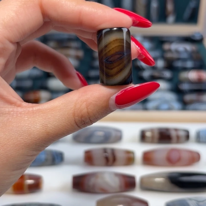 玛瑙/玉髓合金珠宝奇石