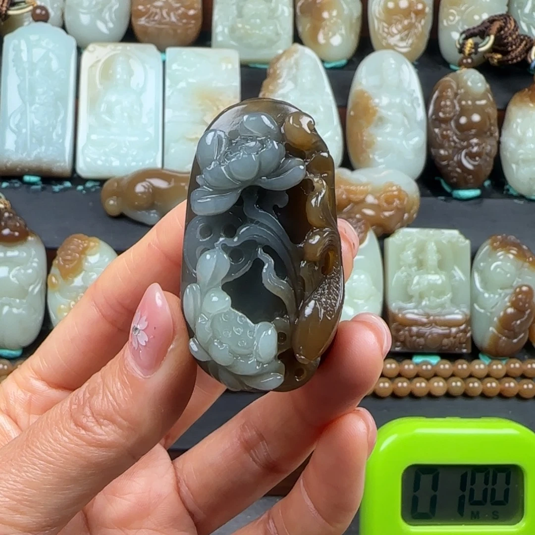 G***哥和田玉未镶嵌挂件