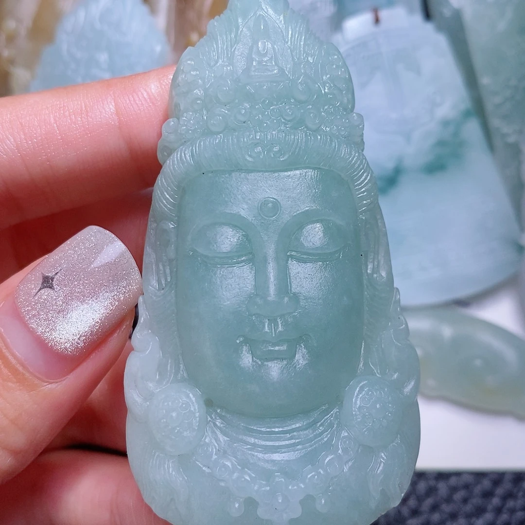 未镶嵌定制翡翠毛货付款后确认抛光