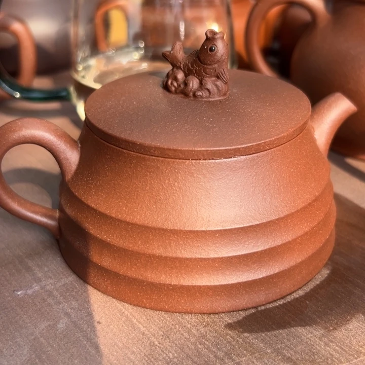 紫砂茶壶鱼跃龙门180cc