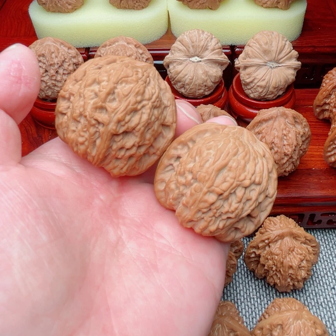 吊坠文玩核桃绣球43尺全品