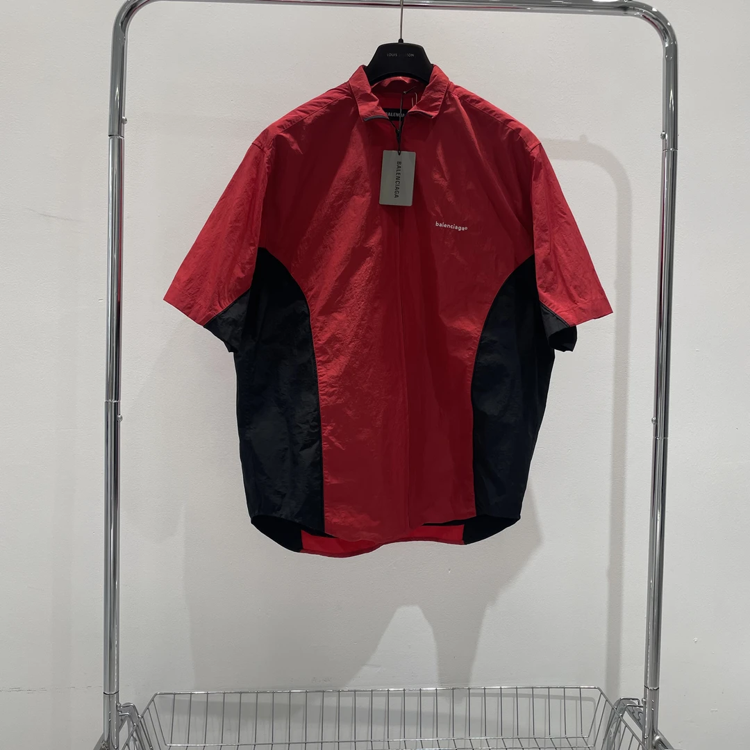 全新未使用 Balenciaga/巴黎世家 拼色防风短袖外套 yy00834 /44