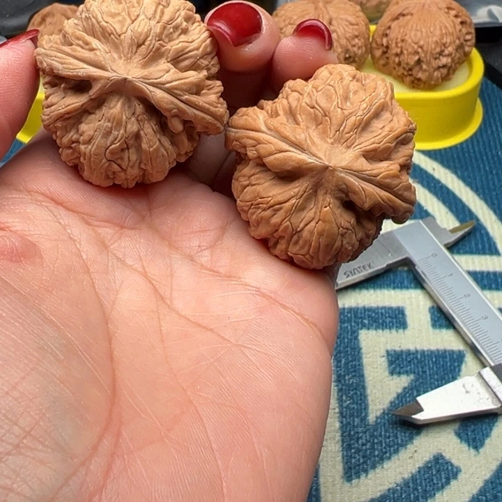 吊坠桃核文玩红锦鲤43