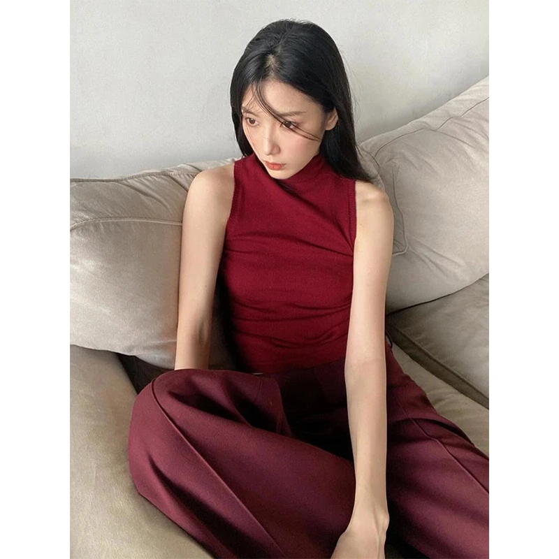 酒红色高级感堆堆领针织背心女春秋款紧身毛衣内搭打底衫无袖上衣