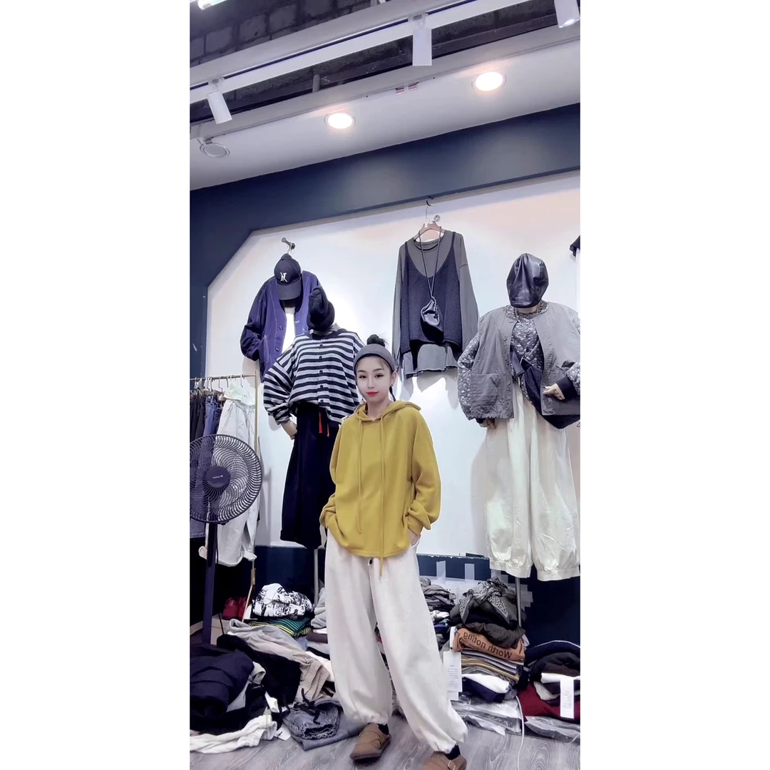 欧货新款休闲百搭宽松大版连帽套头长袖卫衣