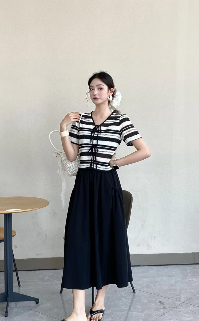 王姐专属-2025夏季新品时尚条纹短袖+半身裙两件套【卓-A19】