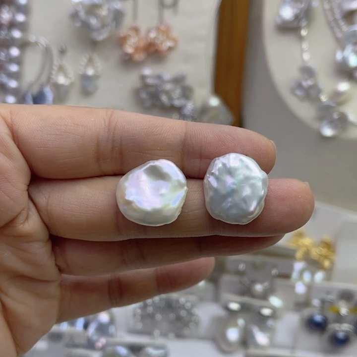 银S925镶嵌耳饰淡水珍珠