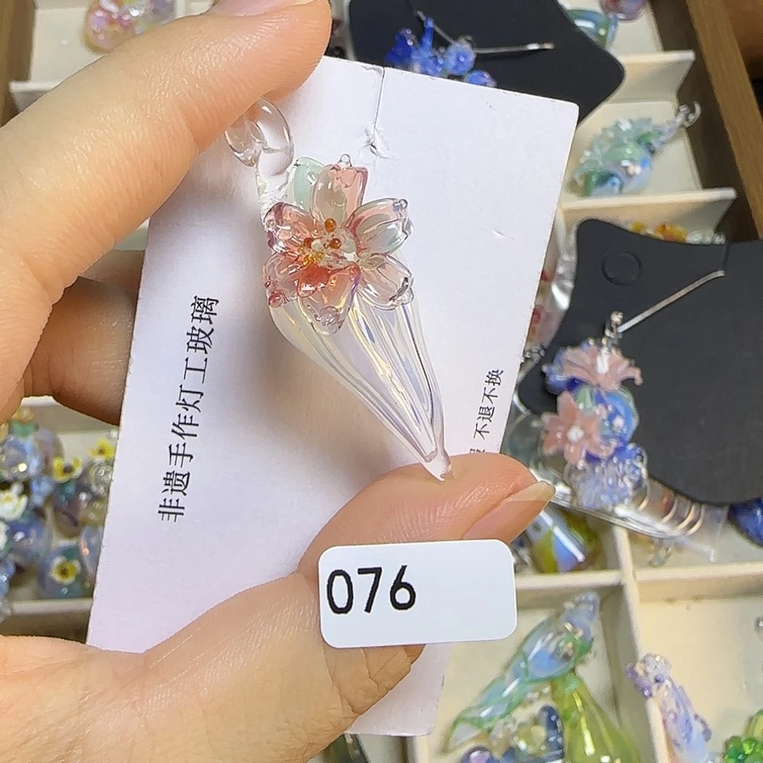 颈饰玻璃空心吊坠手工非遗