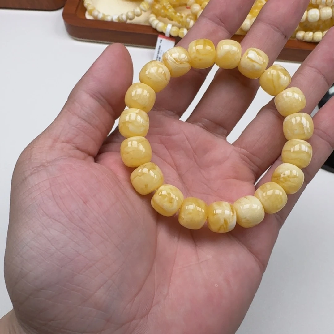 手链琥珀未镶嵌11.8mm
