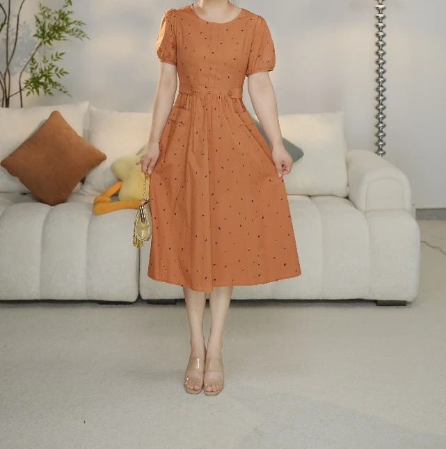 118夏季新品时尚简约气质连衣裙