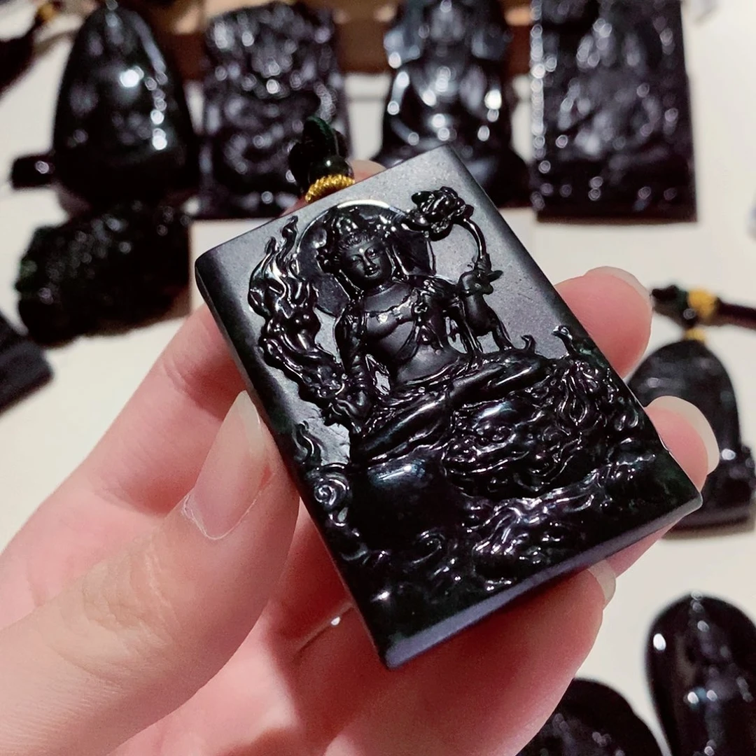 翡翠颈饰未镶嵌翡翠a