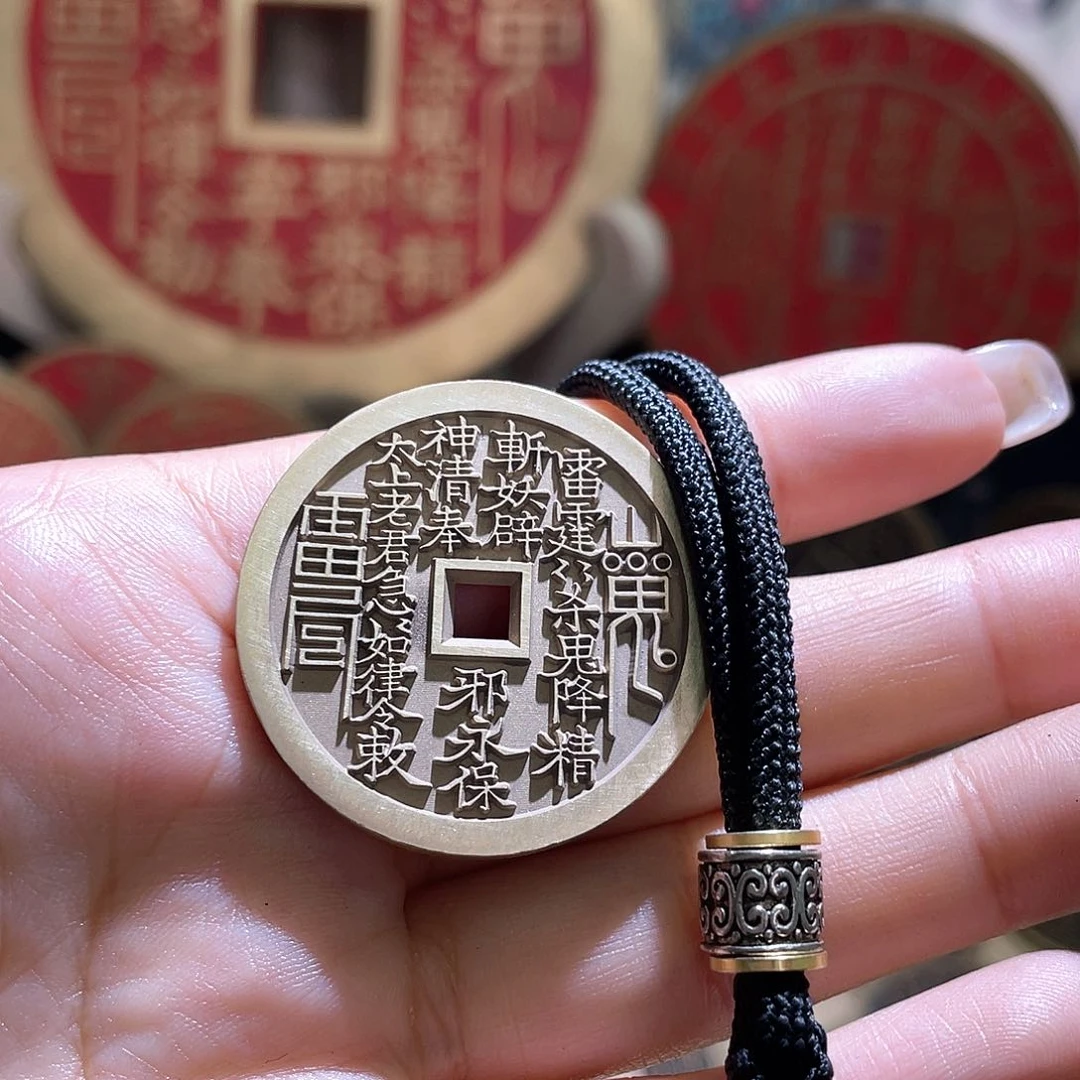 铜现代失腊工艺品