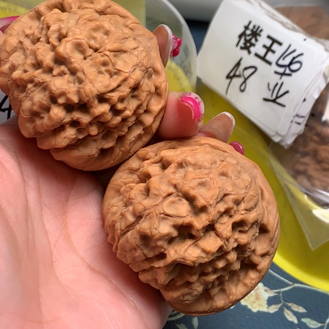 文玩核桃把件48-35353-8