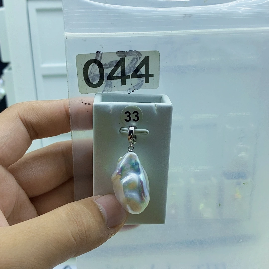 淡水珍珠颈饰合金