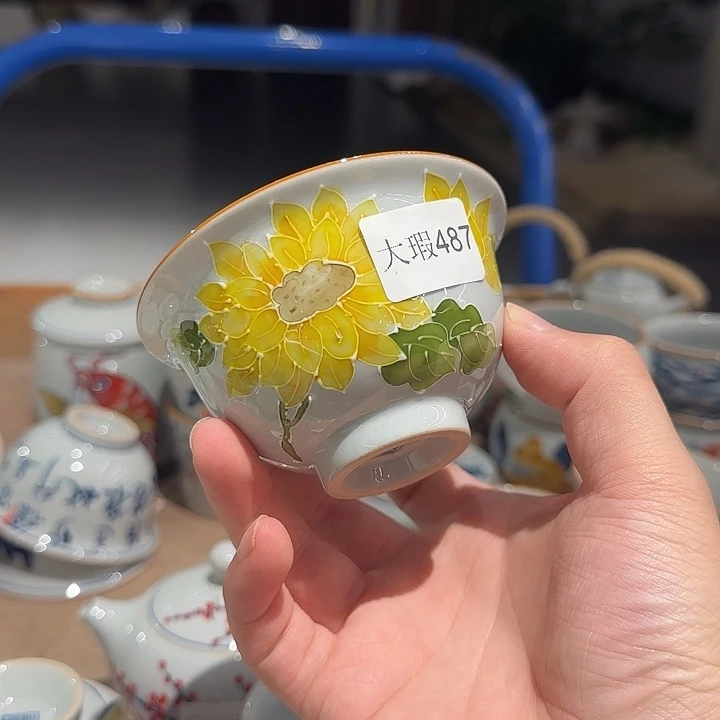 釉下手绘茶具微瑕