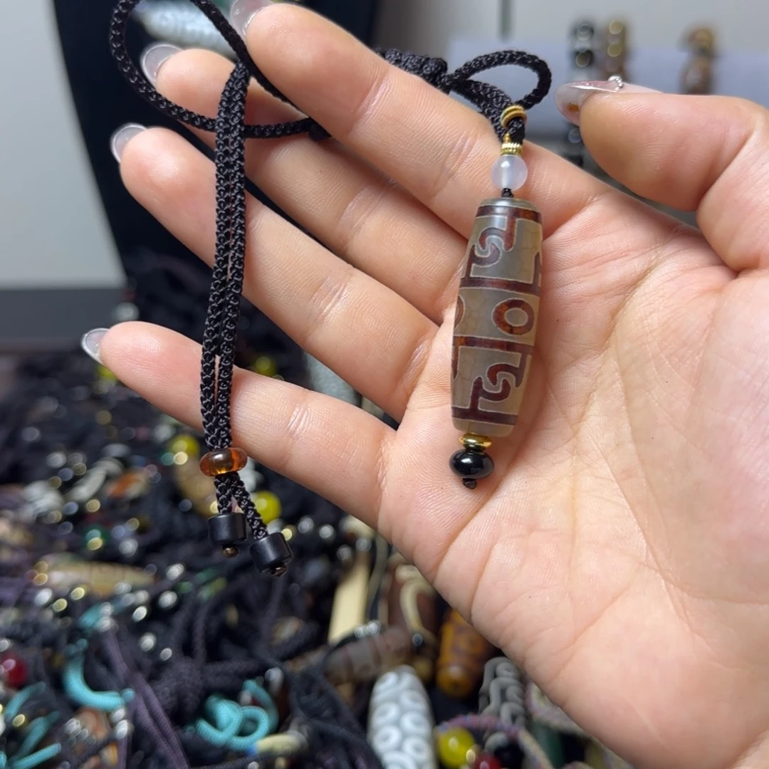 把***生玛瑙/玉髓合金手链