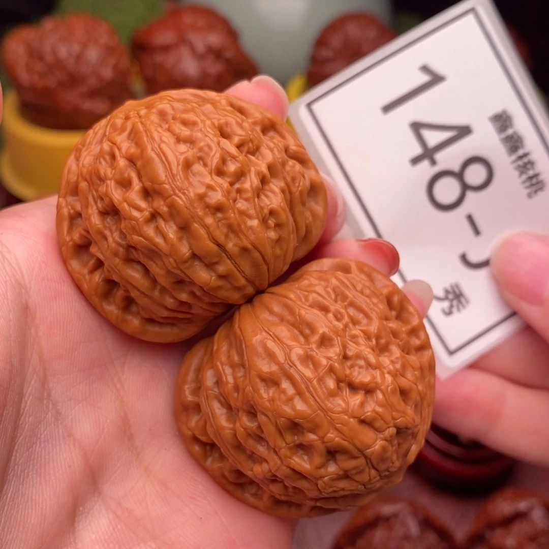 桃核把件铁锤41……