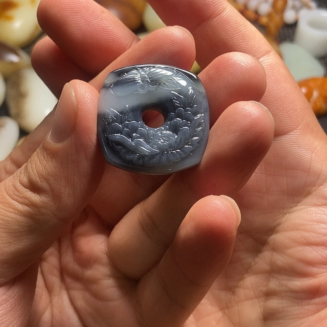 未镶嵌和田玉挂件