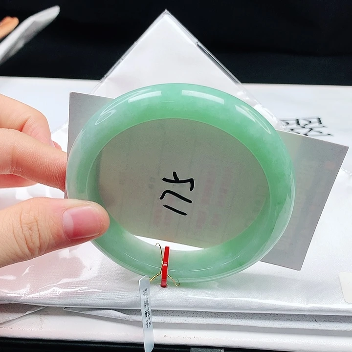 翡翠手镯未镶嵌缅甸天然a货手镯59+