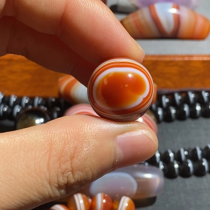 未镶嵌颈饰玛瑙/玉髓