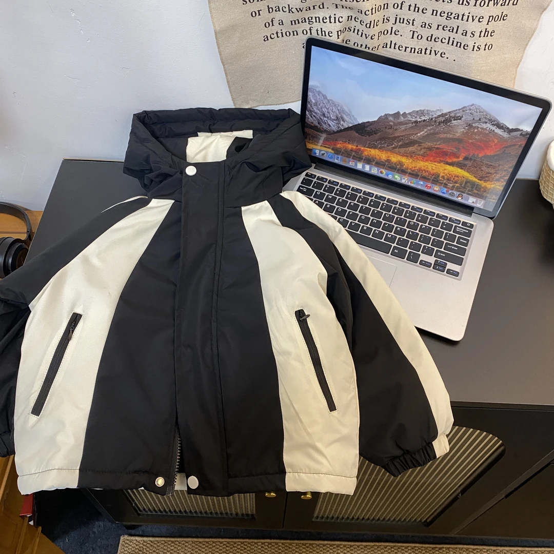 2584百搭休闲时尚洋气秋冬男女童加棉冲锋衣