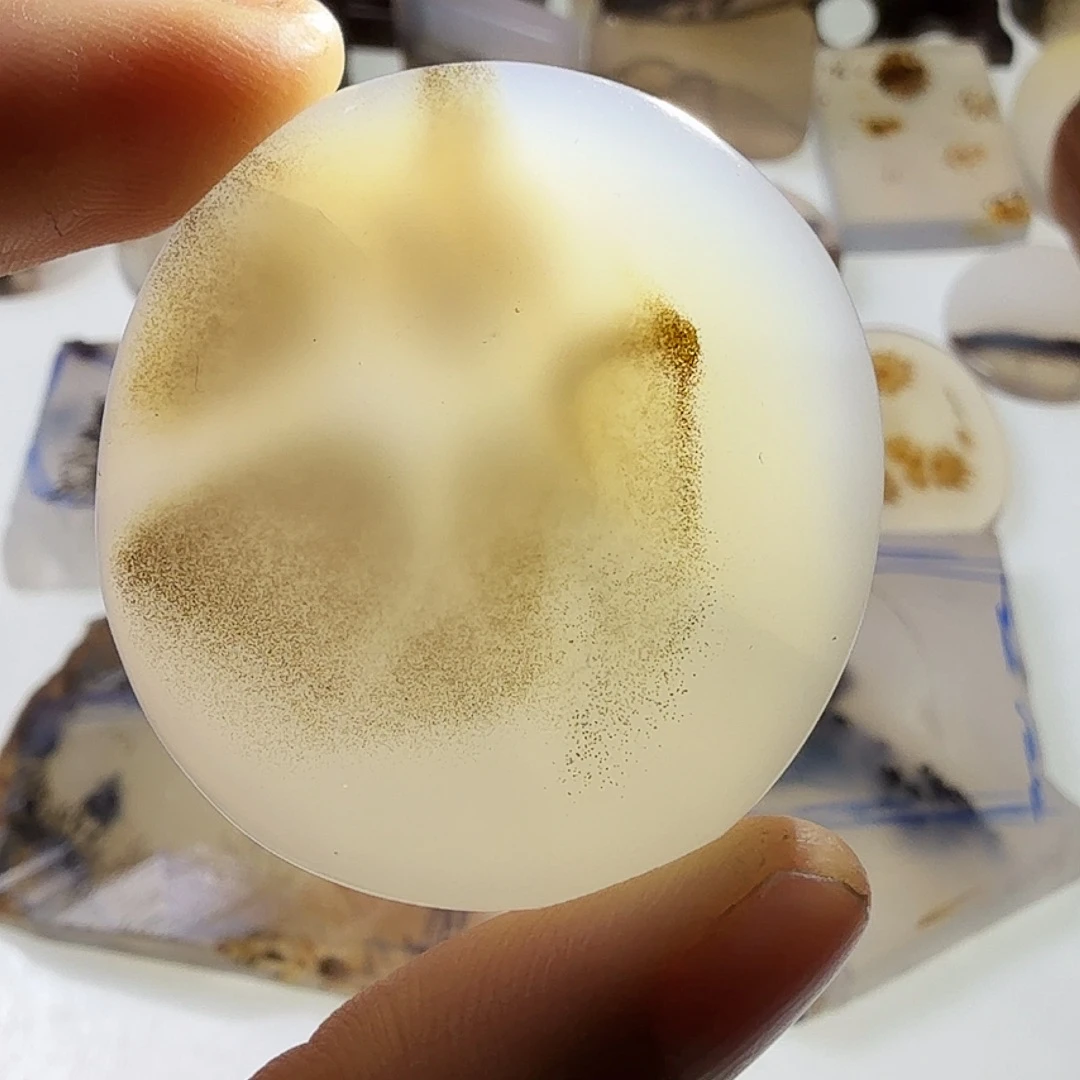 玛瑙/玉髓未镶嵌珠宝半成品