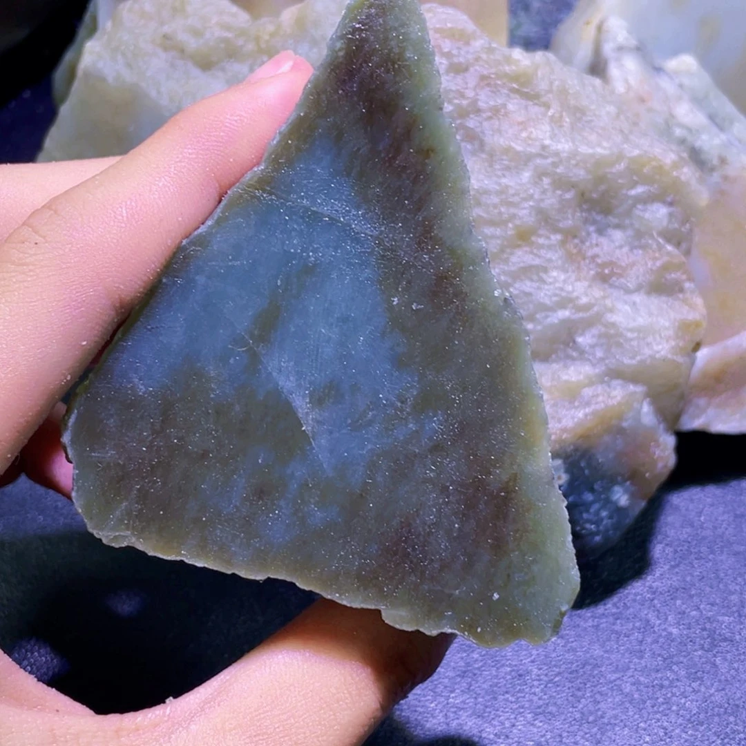 未镶嵌和田玉珠宝半成品
