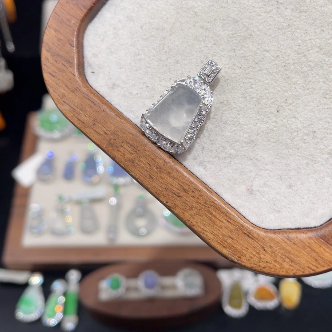 翡翠银S925镶嵌吊坠(不含链)