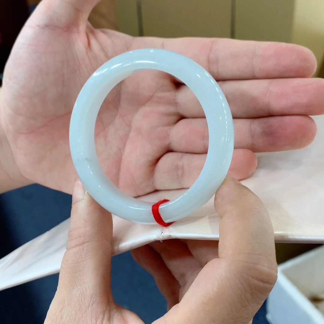 翡翠未镶嵌手镯翡翠