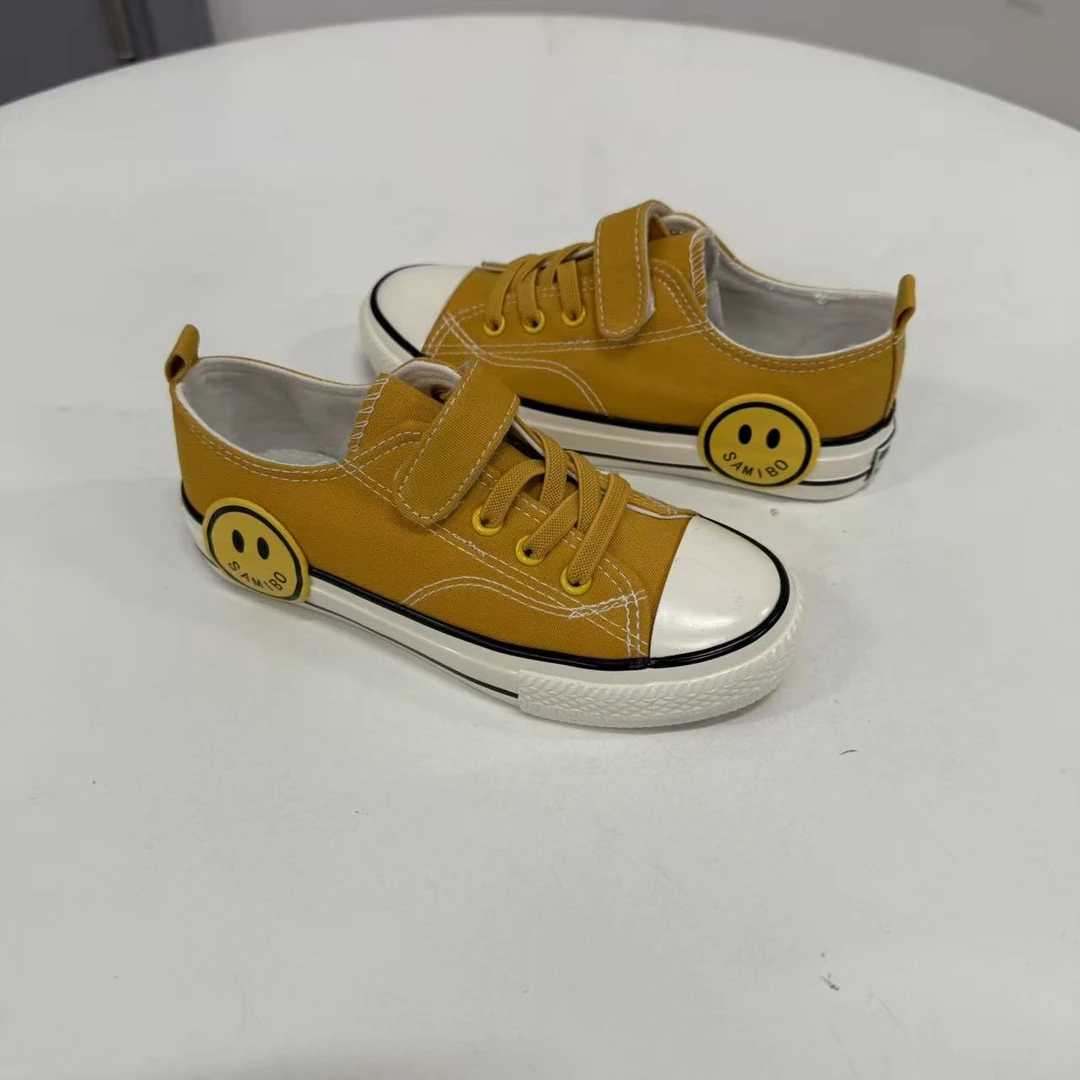 1508休闲风女童低帮男童帆布鞋时尚百搭男童春季