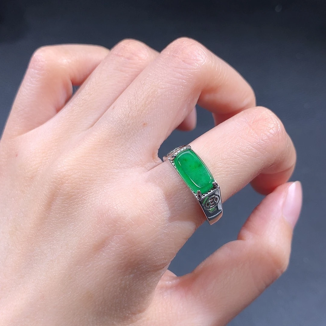 未镶嵌戒指翡翠翡翠