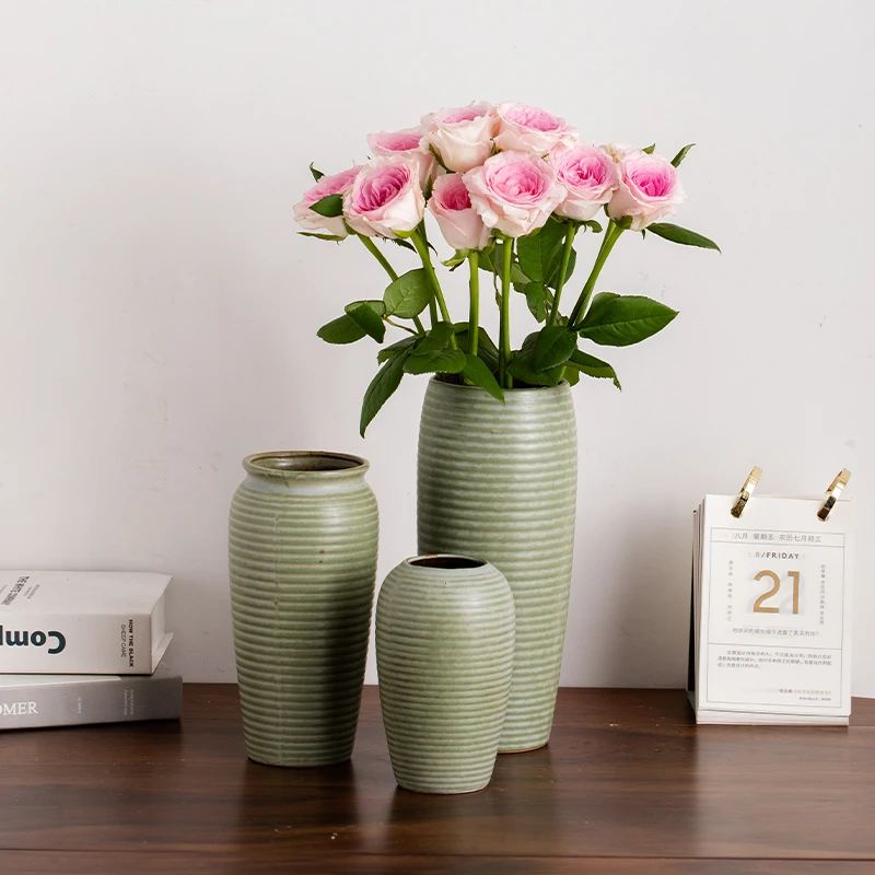 复古简约绿色陶瓷装饰花瓶干花鲜花陶罐客厅插花摆件轻奢高级感