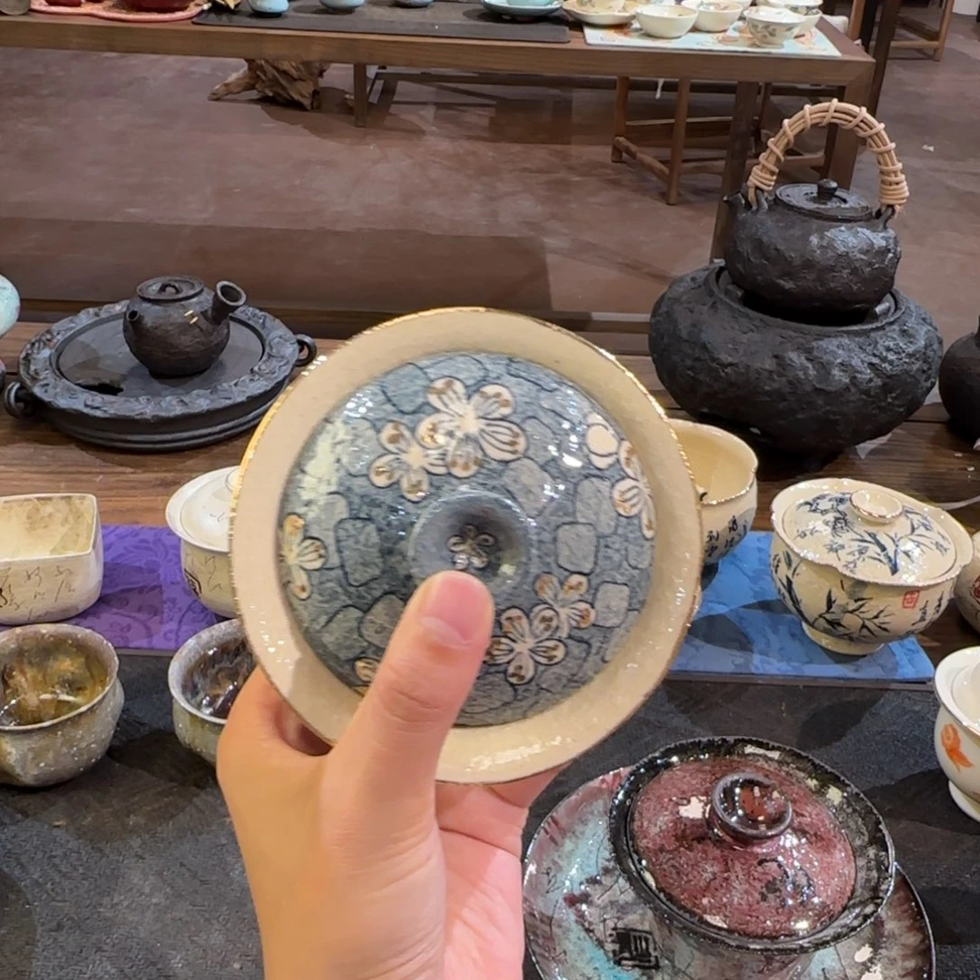 景德镇手作器皿了