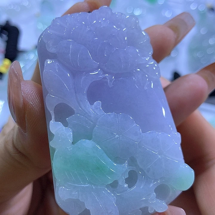 翡翠未镶嵌颈饰天然翡翠A货吊坠