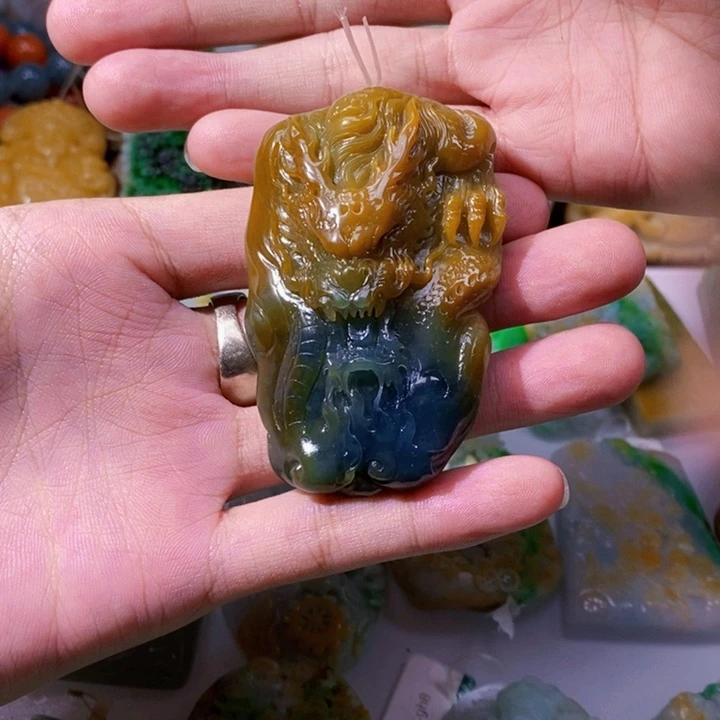 未镶嵌定制翡翠暖**风