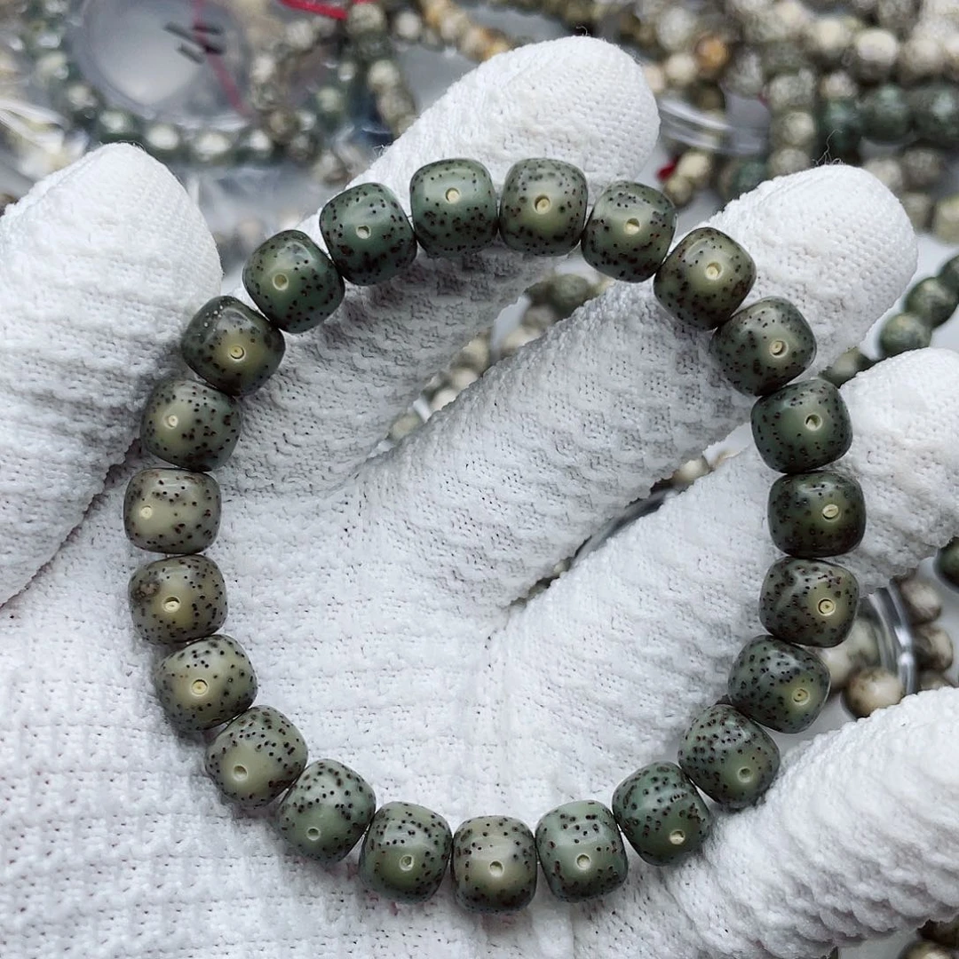 星月菩提手串10绿幽灵