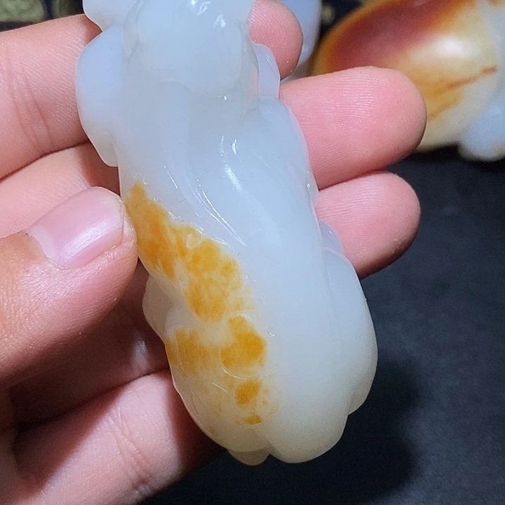 傲***天和田玉未镶嵌颈饰CC