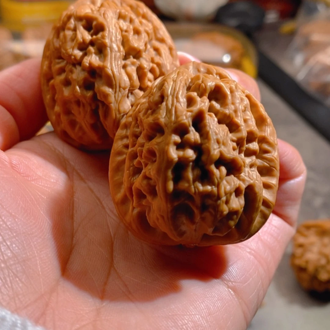 【闪购商品】吊坠文玩核桃小****酒锦鲤